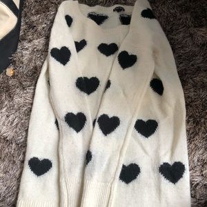 Sweater small express